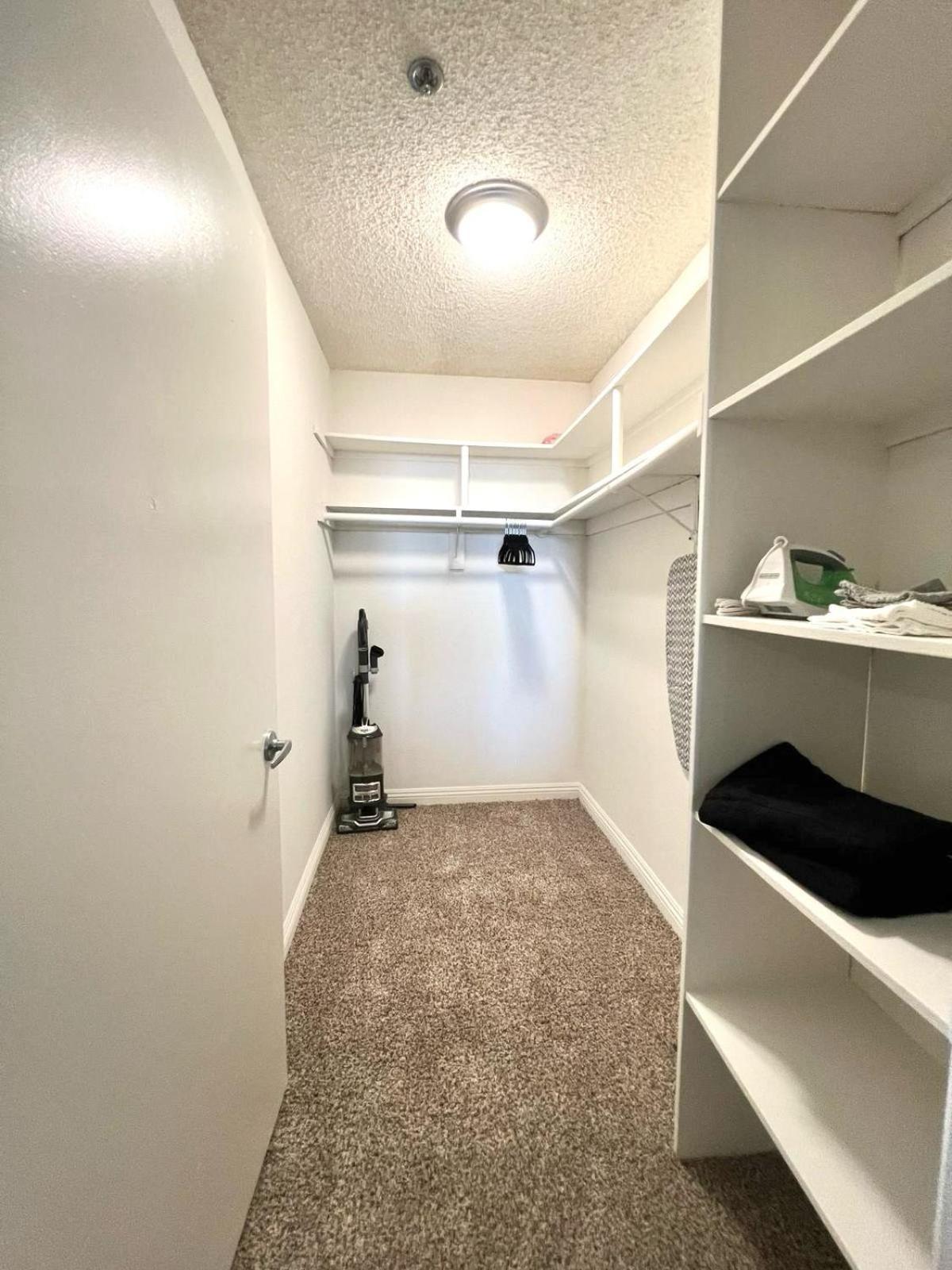 Amazing Universal Studios Loft Free Parking Лос Анджелис Екстериор снимка