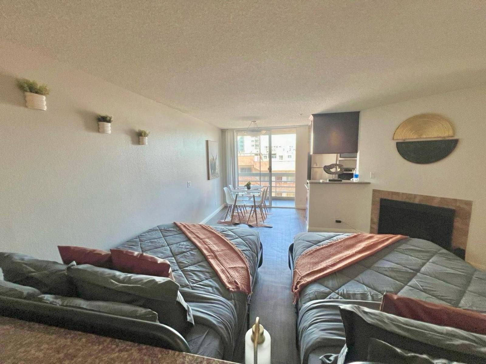 Amazing Universal Studios Loft Free Parking Лос Анджелис Екстериор снимка
